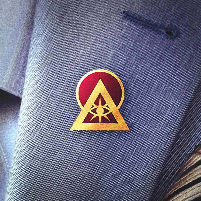 Illuminati Insignia Pin 03