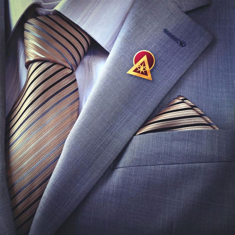 Illuminati Insignia Pin 04